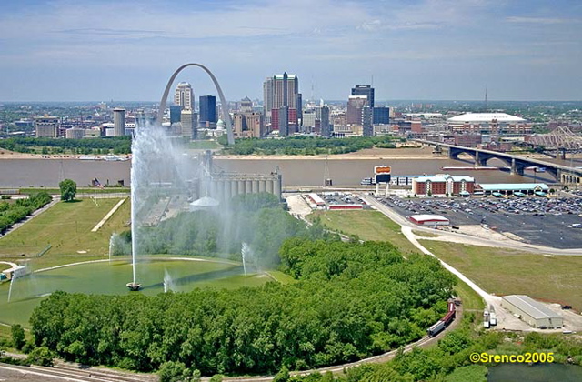 GatewayFountain D2005-05-18-00-51