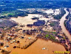 Flooded Meramec River in Valley Park, MO