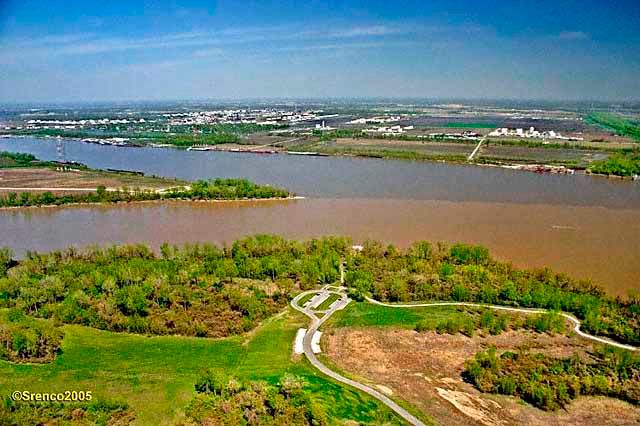 Confluence Mississippi & Missouri River 2005